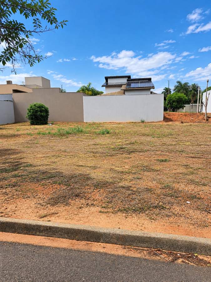 Terreno, 300 m² - Foto 1